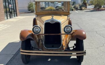 Chevrolet-woody-wagon-1928-custom-11