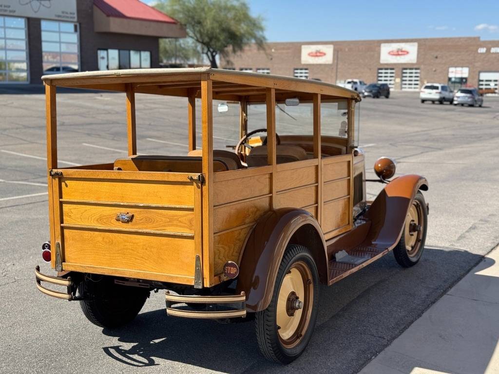 Chevrolet-woody-wagon-1928-custom-83