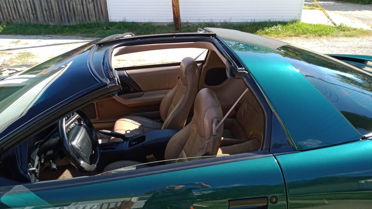 Chevrolet-z28-camaro-hot-lt4-cam-1995-green-3