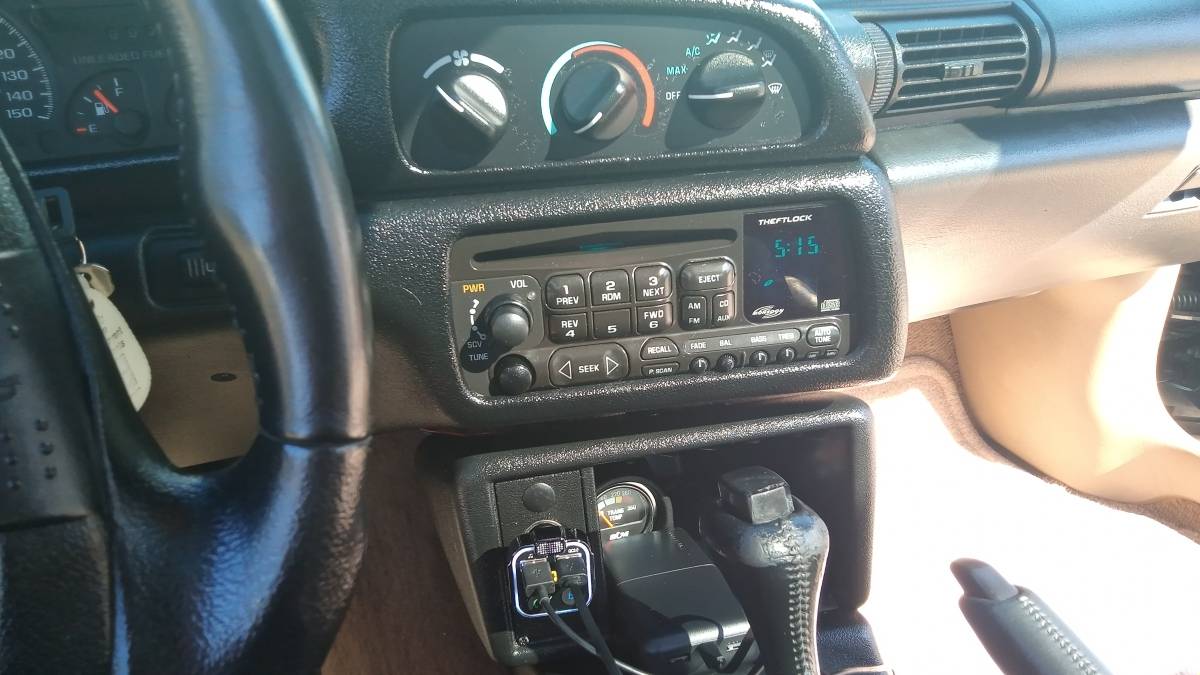 Chevrolet-z28-camaro-hot-lt4-cam-1995-green-5