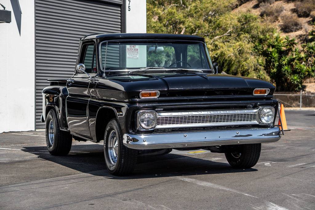 Chevroletc10-1966-5