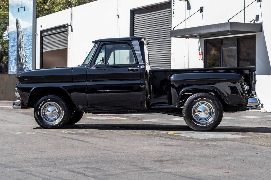 Chevroletc10-1966-6