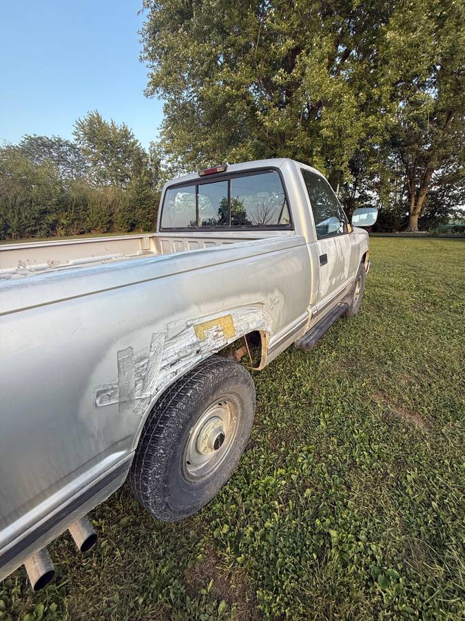 Chevy-1500-1989-silver-5