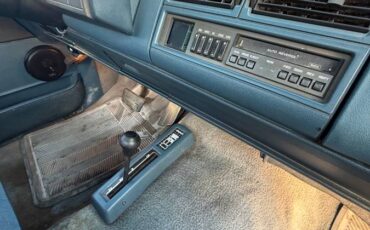 Chevy-1500-1989-silver-7
