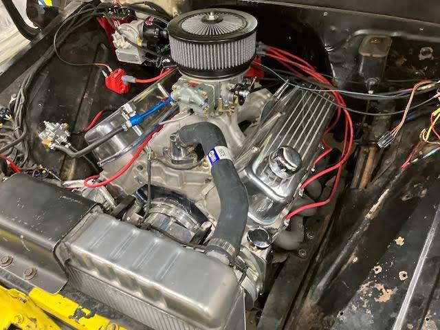 Chevy-1500-pick-up-1963-yellow-2