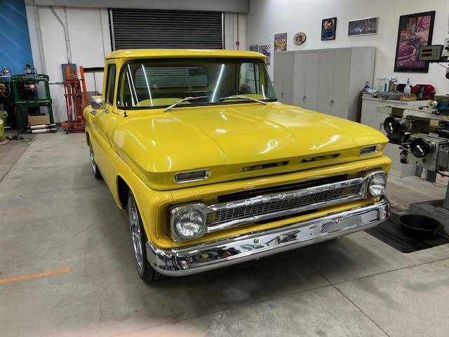 Chevy-1500-pick-up-1963-yellow-3