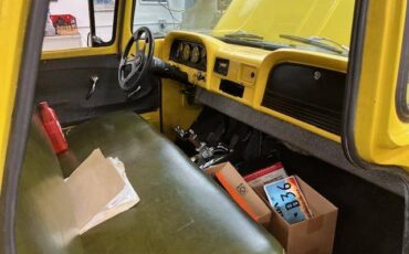 Chevy-1500-pick-up-1963-yellow-4