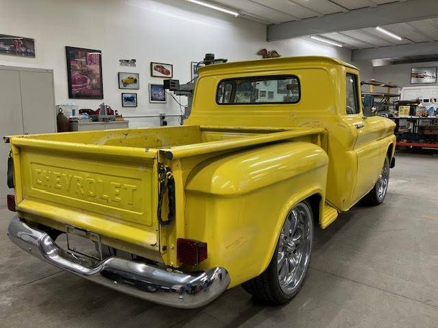 Chevy-1500-pick-up-1963-yellow-6