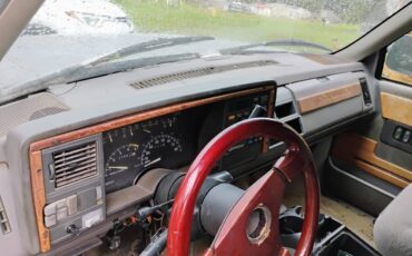 Chevy-1500-wcapt-seats-1992-10