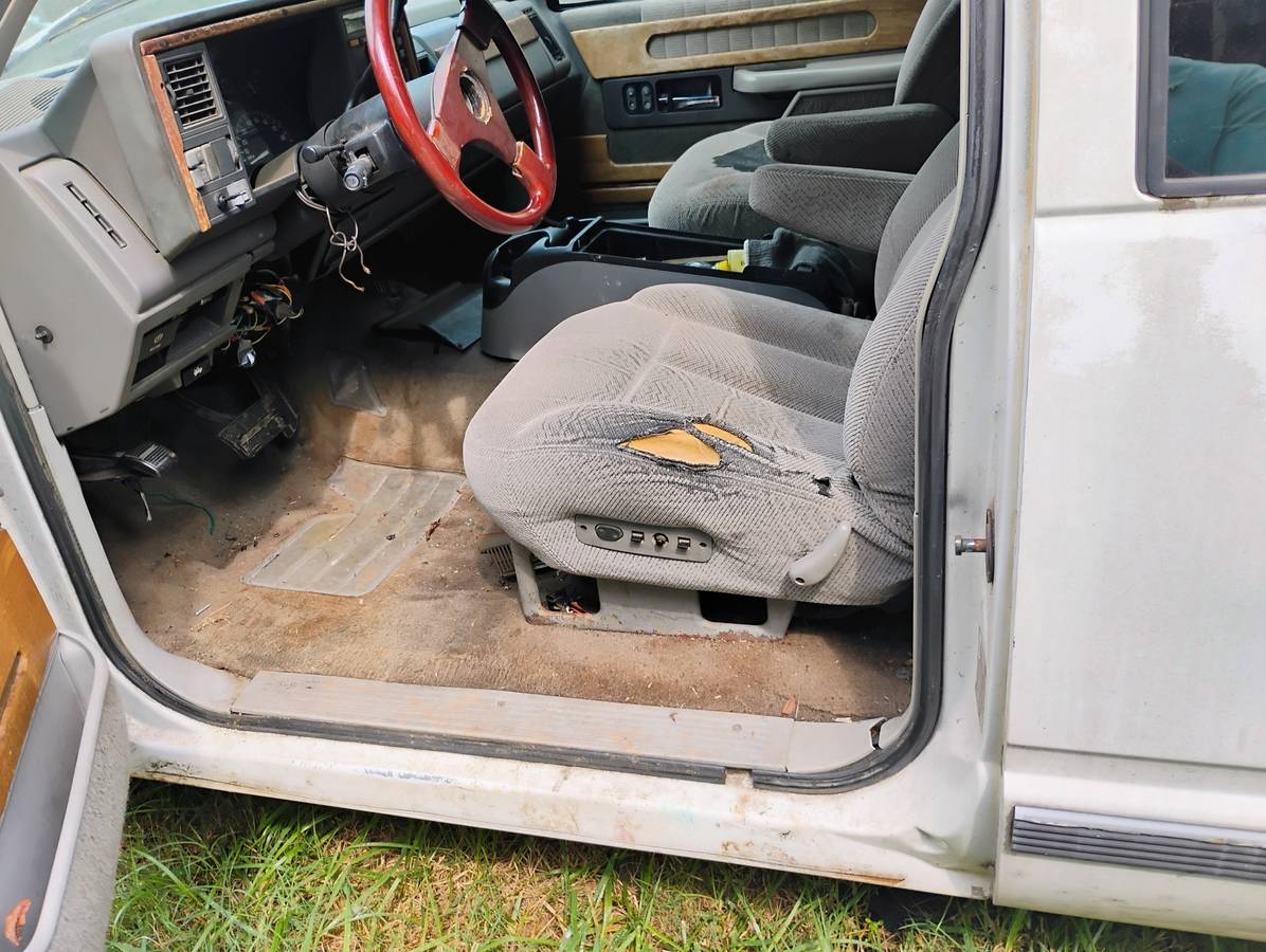 Chevy-1500-wcapt-seats-1992-11