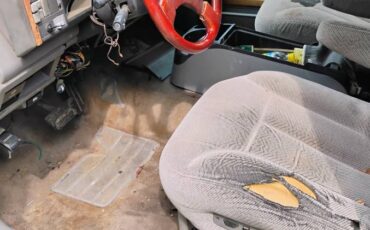 Chevy-1500-wcapt-seats-1992-5