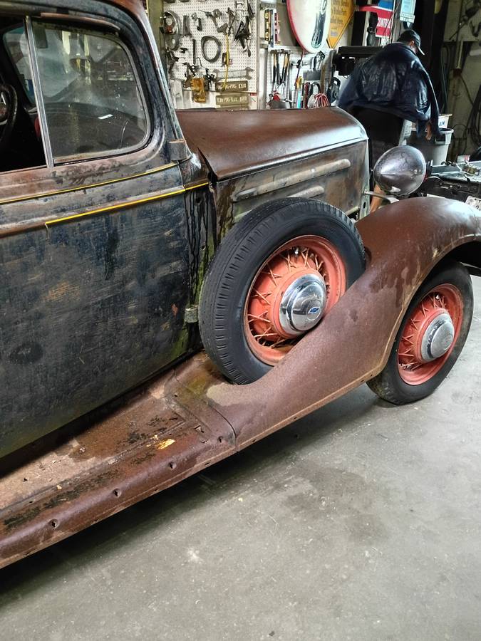 Chevy-1934-black-4