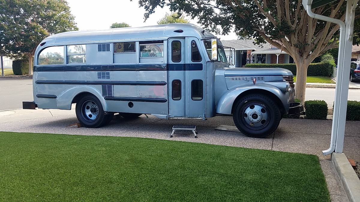 Chevy-1945-9