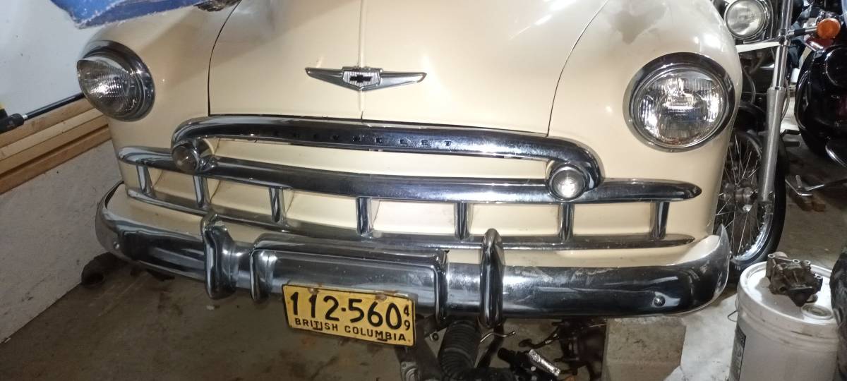 Chevy-1949-white-8