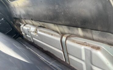 Chevy-1961-grey-11