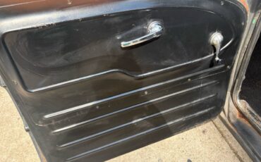 Chevy-1961-grey-9
