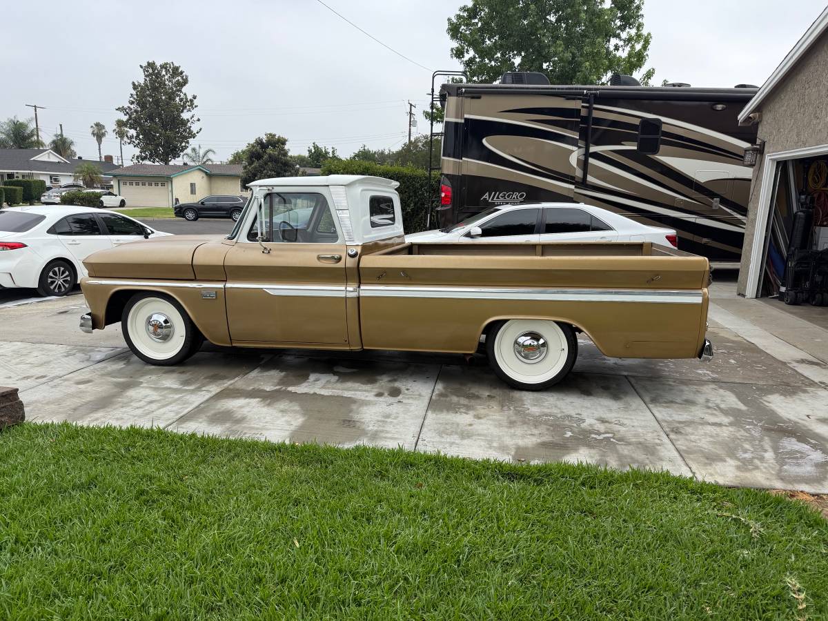 Chevy-1966-4