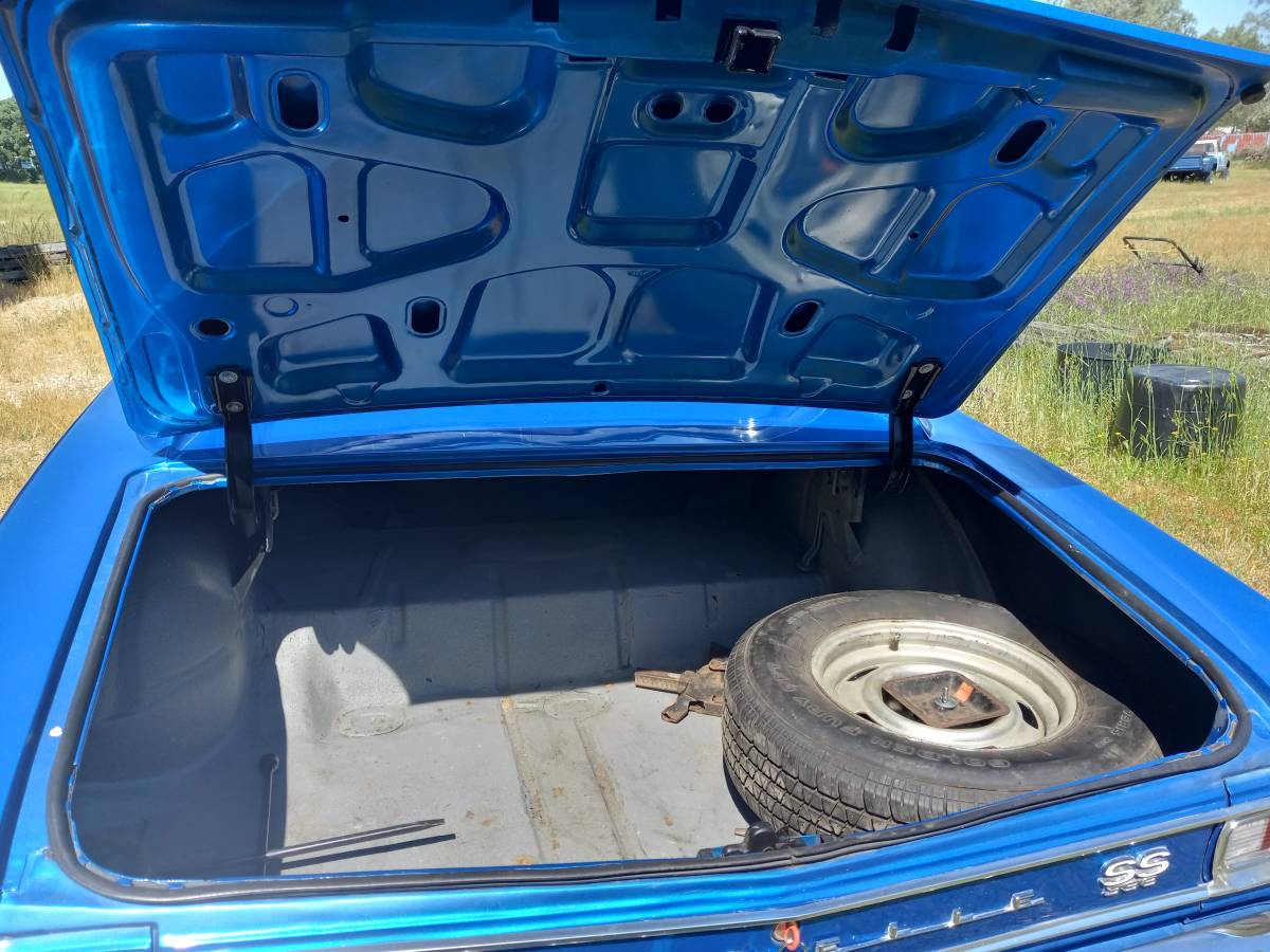 Chevy-1966-blue-9