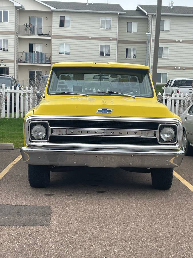 Chevy-1970-yellow-3