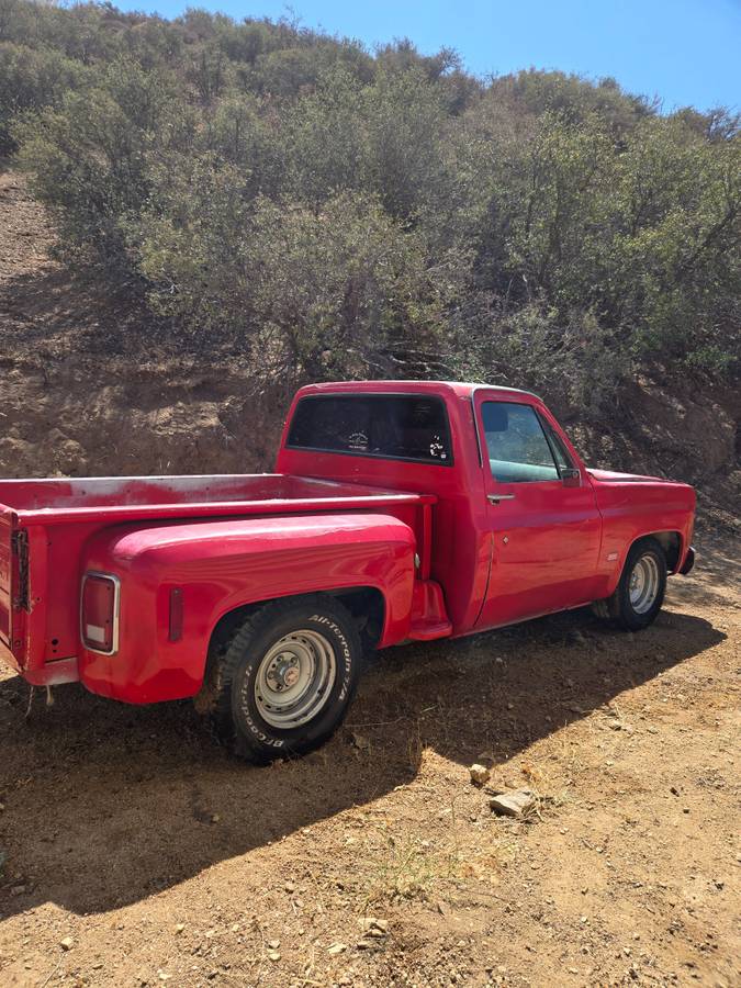 Chevy-1977-red-2