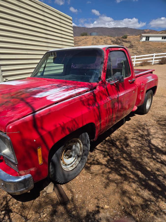 Chevy-1977-red-8