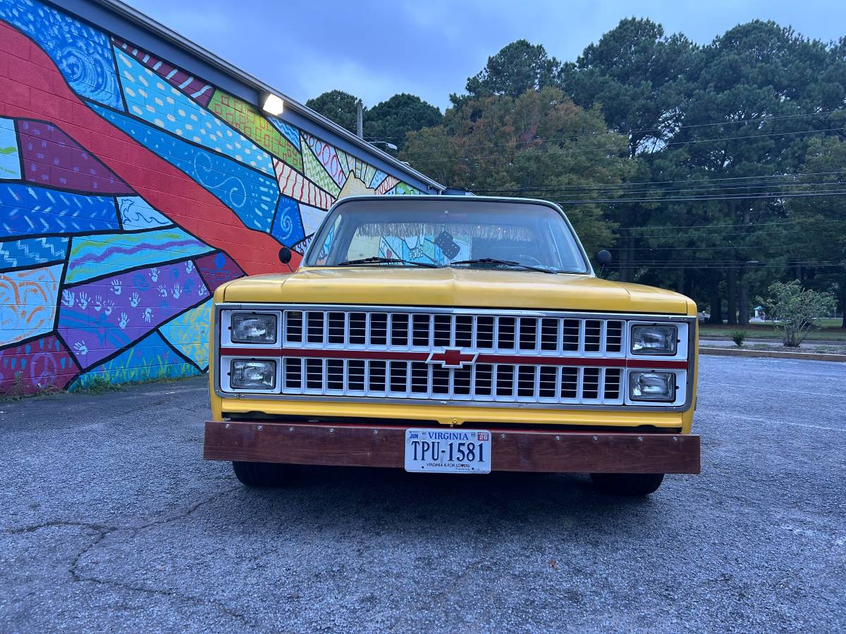 Chevy-1982-yellow-6