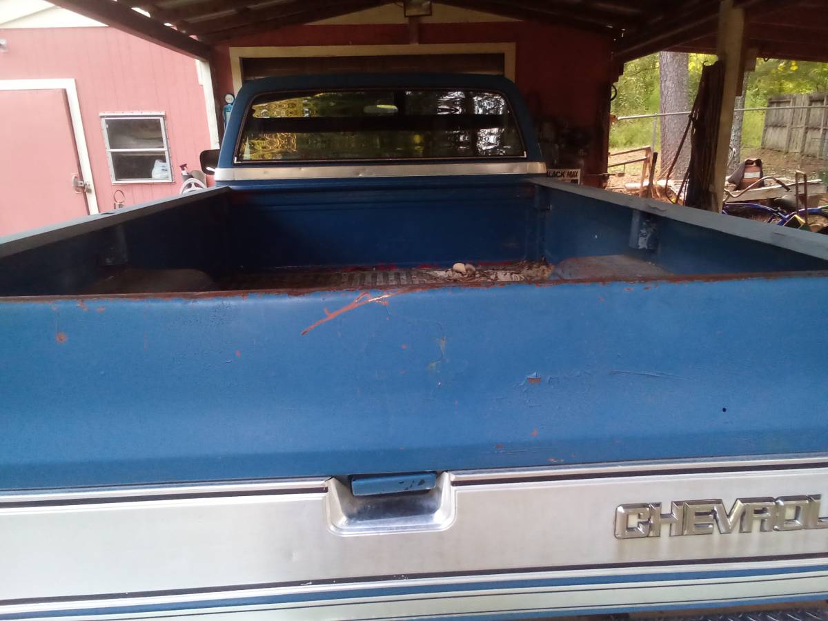 Chevy-1984-blue-9