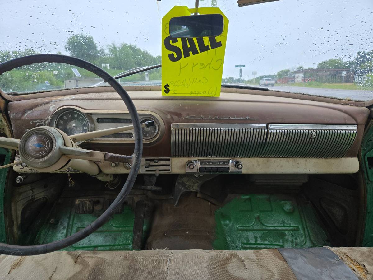 Chevy-210-1953-green-6