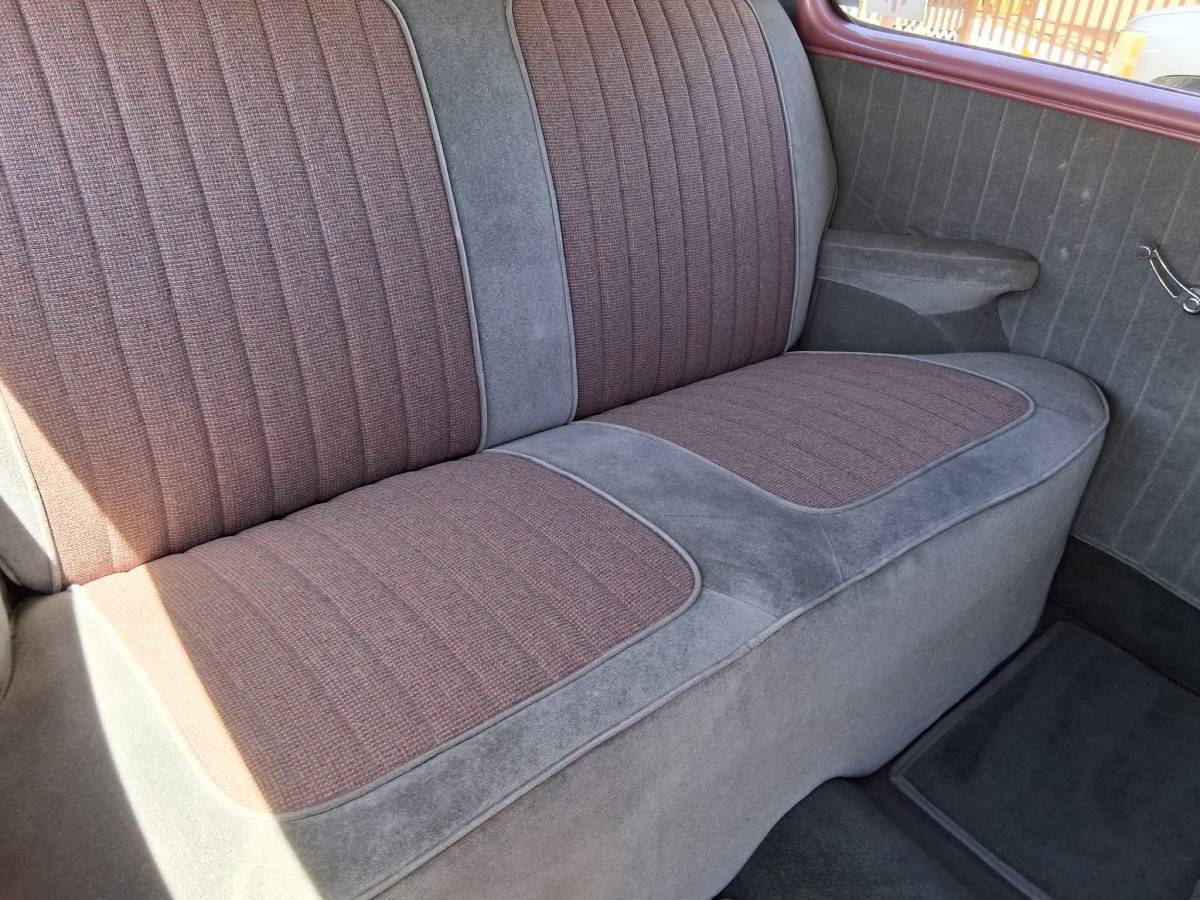 Chevy-210-sedan-1956-blue-6
