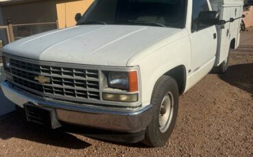 Chevy-2500-wt-1989-white-1