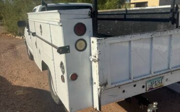 Chevy-2500-wt-1989-white-3