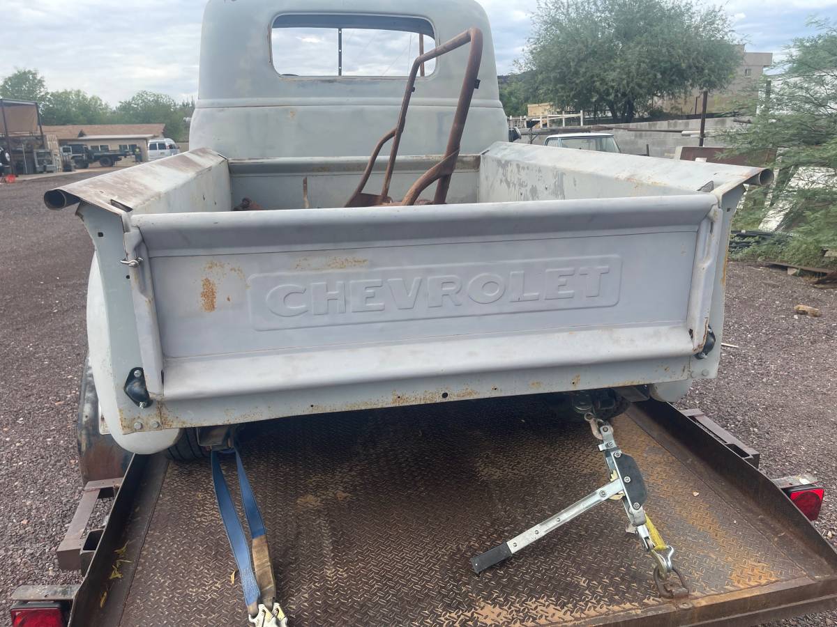 Chevy-3100-1953-grey-5