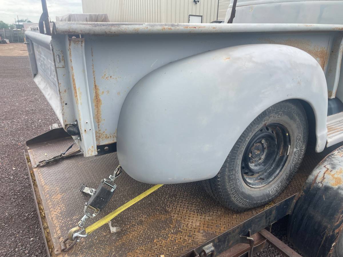 Chevy-3100-1953-grey-7