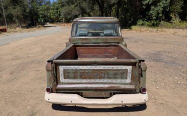 Chevy-3100-1956-custom-3