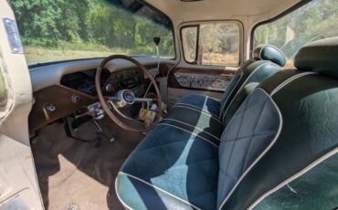 Chevy-3100-1956-custom-5