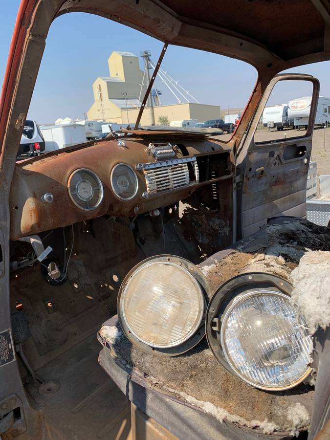 Chevy-3100-pickup-1948-12
