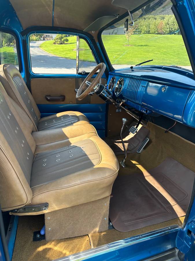Chevy-3100-pickup-5-window-1954-blue-13