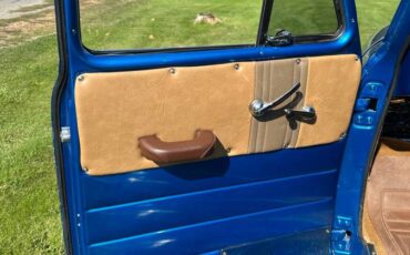 Chevy-3100-pickup-5-window-1954-blue-9