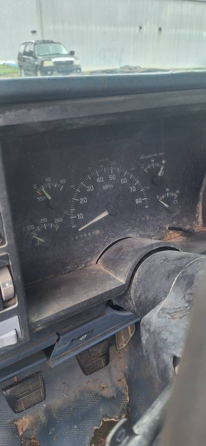 Chevy-3500-cab-and-chassis-1994-white-3