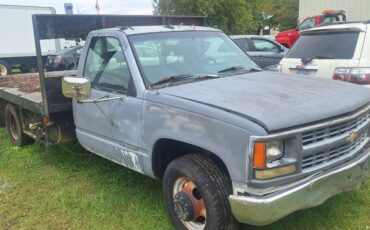 Chevy-3500-cab-and-chassis-1994-white
