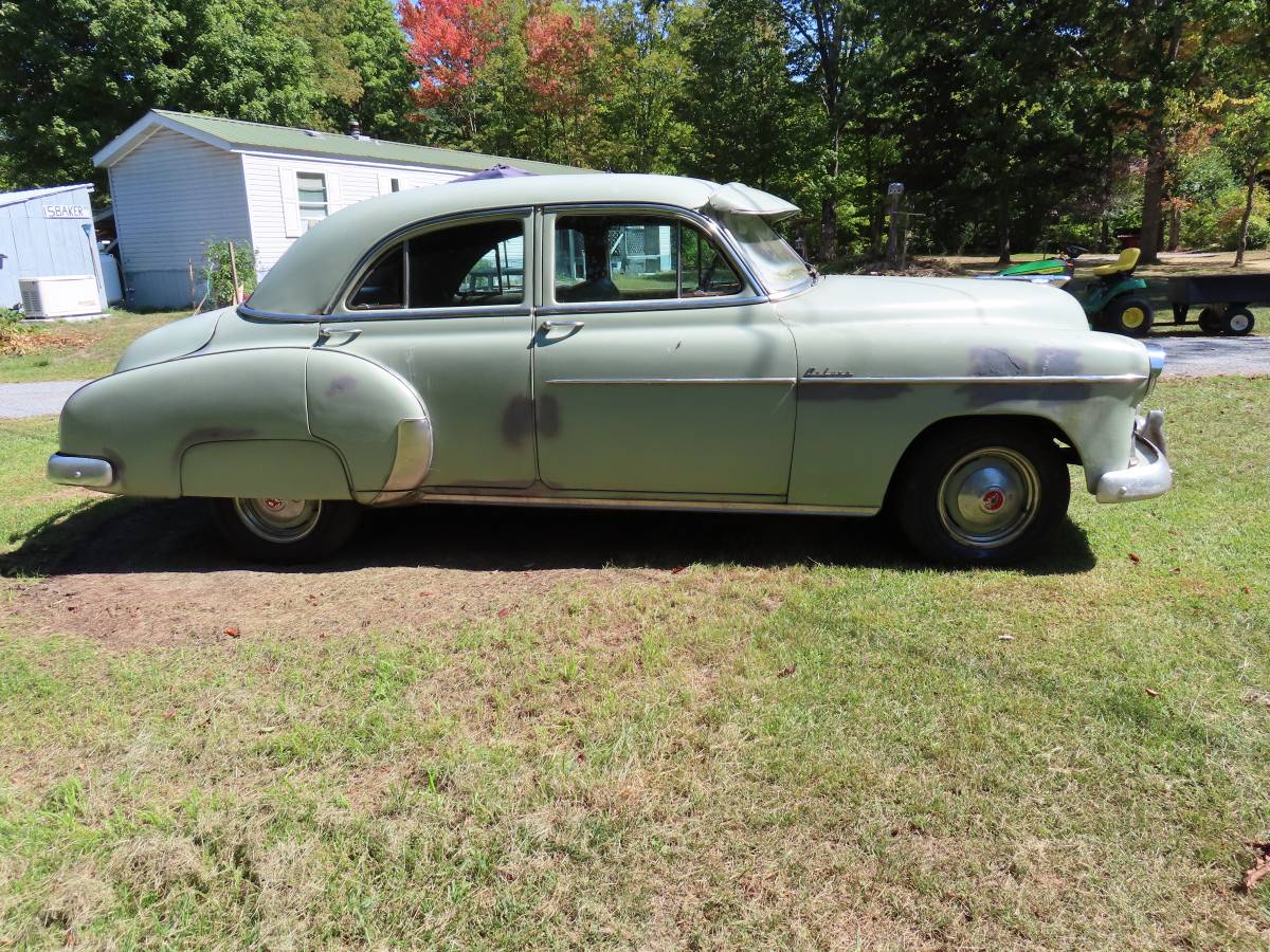 Chevy-4-door-1949-green-1