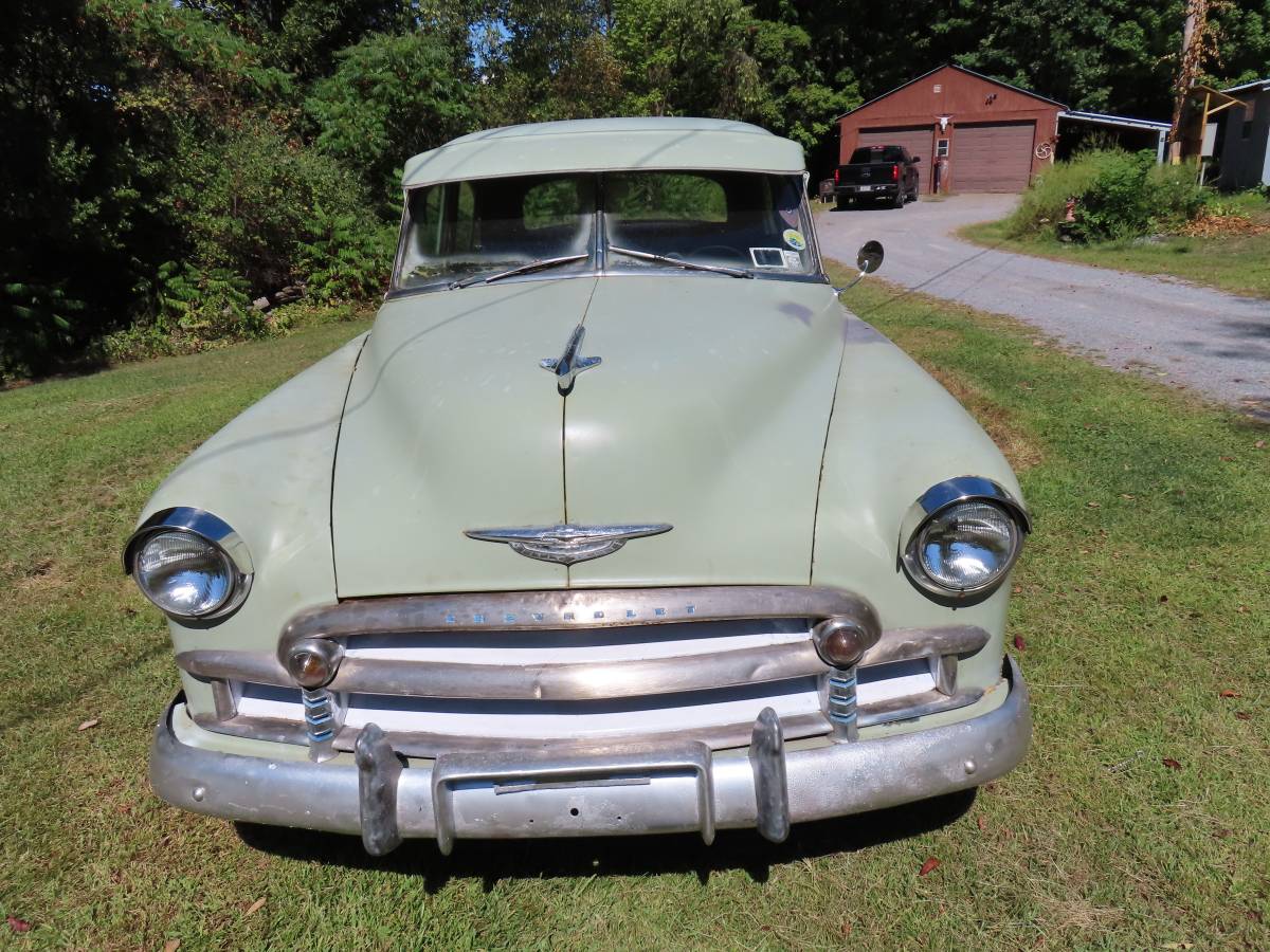 Chevy-4-door-1949-green-2