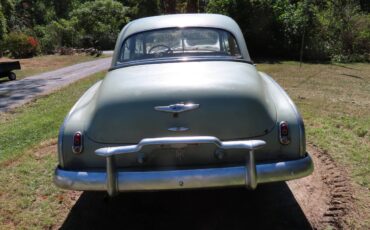Chevy-4-door-1949-green-3