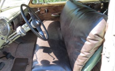 Chevy-4-door-1949-green-6
