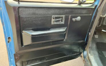 Chevy-4x4-custom-step-side-1979-13