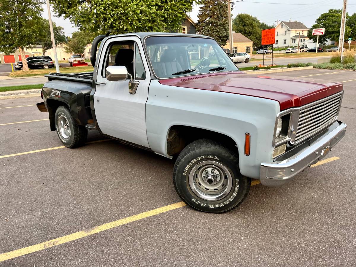 Chevy-4x4-custom-step-side-1979-17