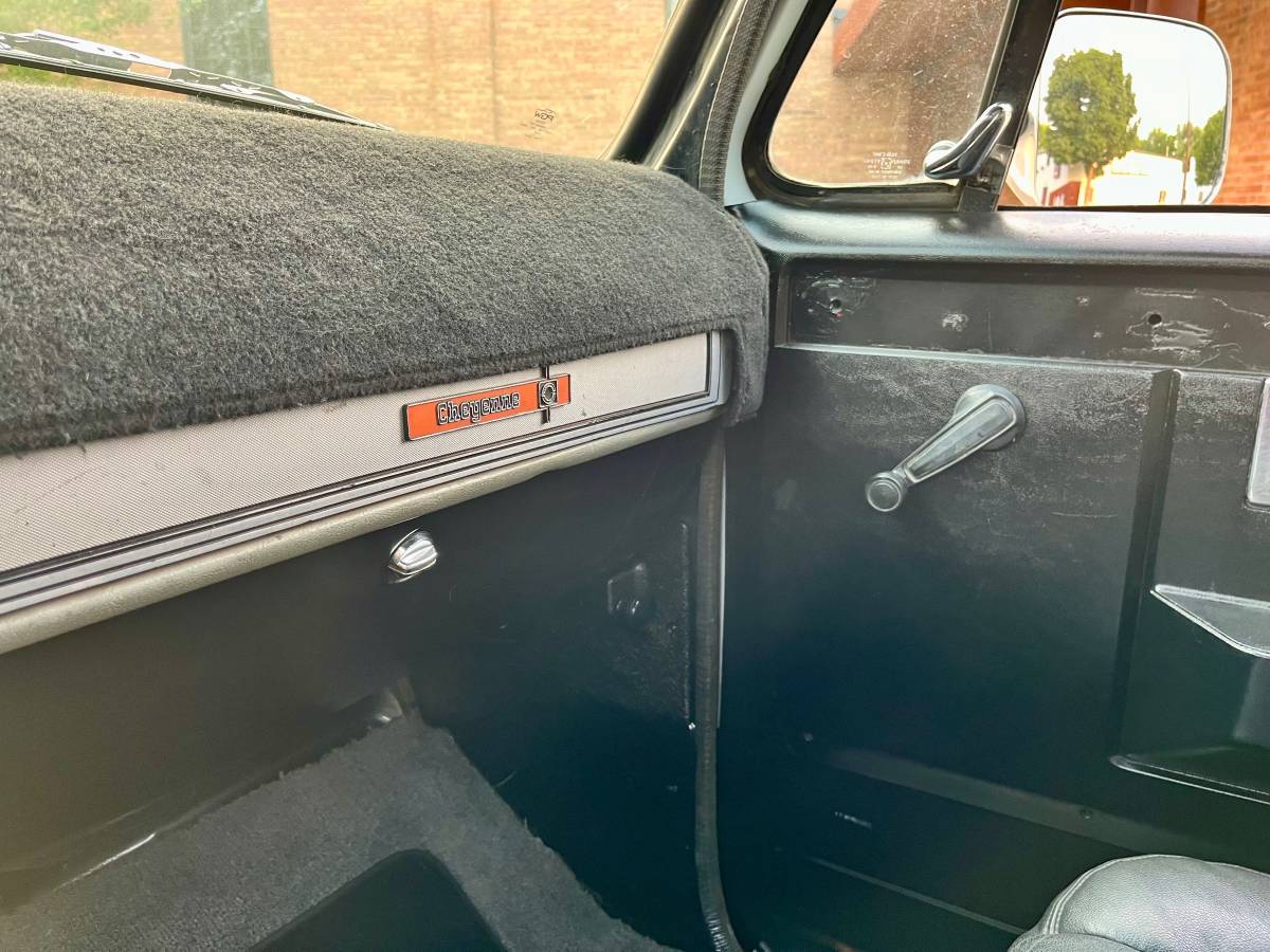 Chevy-4x4-custom-step-side-1979-8