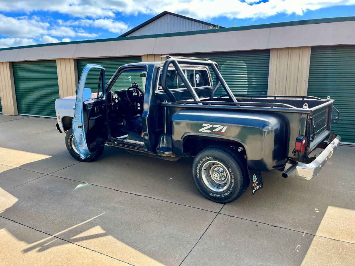 Chevy-4x4-custom-step-side-1979