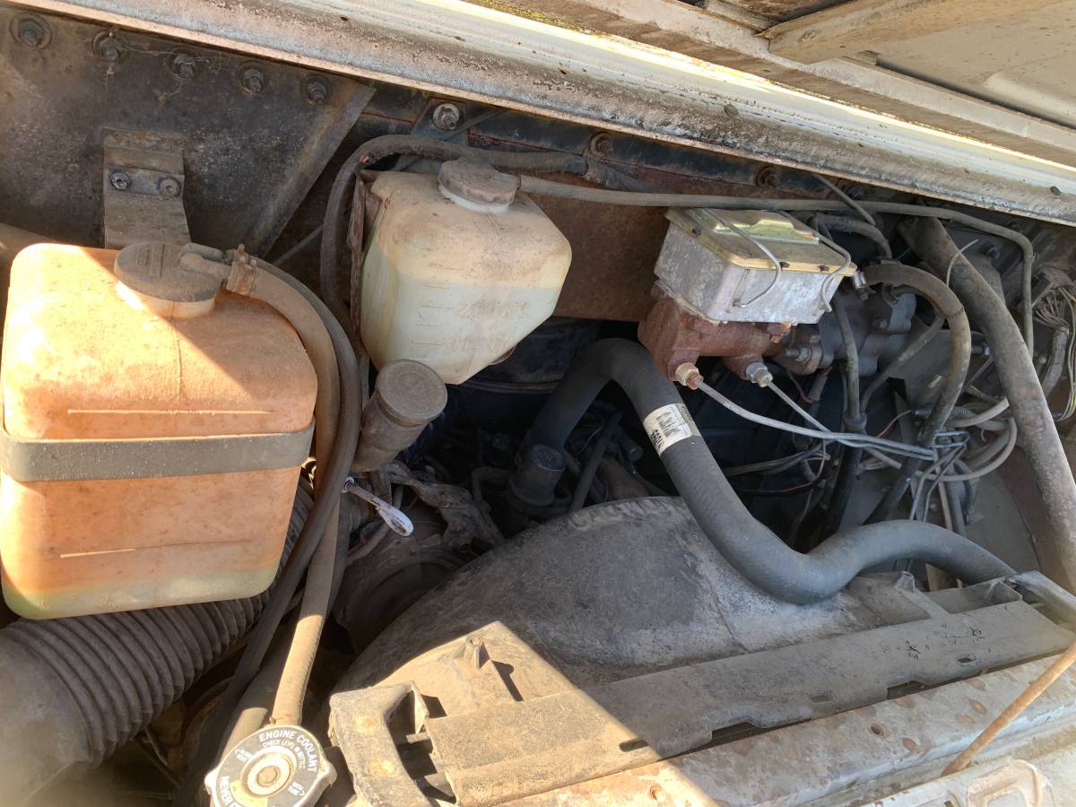Chevy-930-1986-2