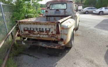 Chevy-apache-1957-2